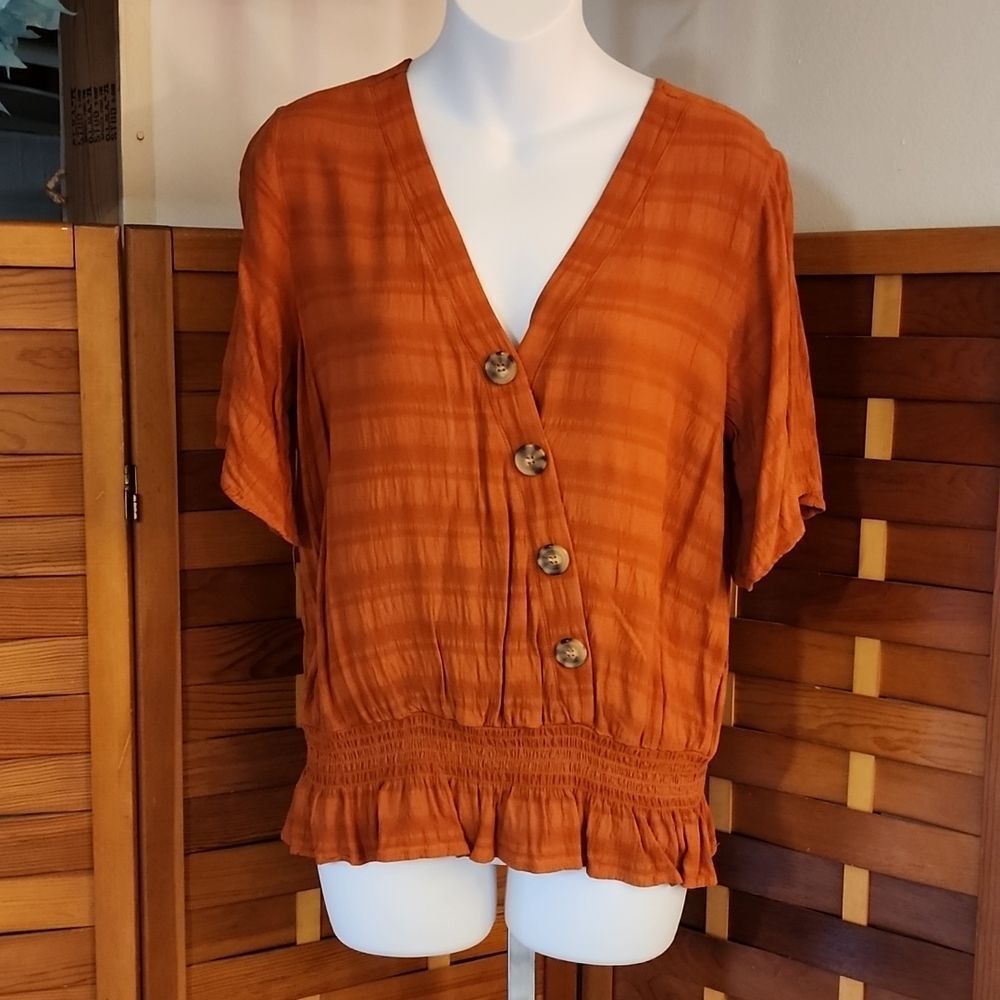 Maurices brand womans top - Picture 1 of 9